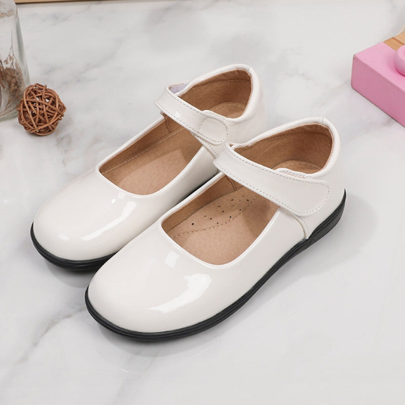 Soft Girls' School Shoes With Strap Closure | Flat