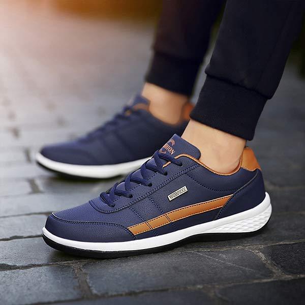 Supportive Men's Trainers Cushioned Sole Design | Walking