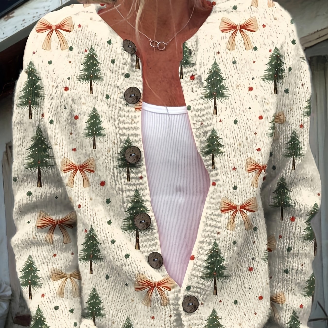 Women's Christmas Cardigan Tree Print Button | Festive