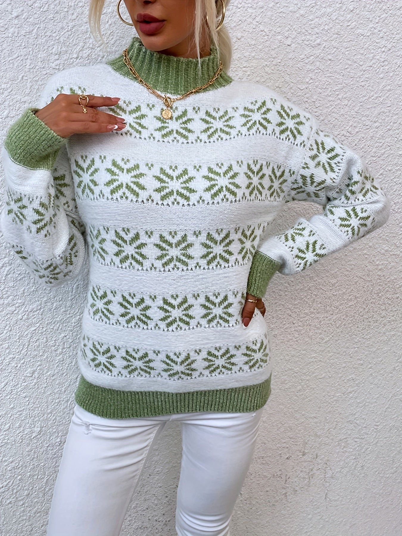 Women’s Christmas Jumper Snowflake Pattern | Festive