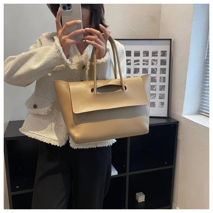 Women's Tote Bag Chic Urban Style | Sleek & Structured