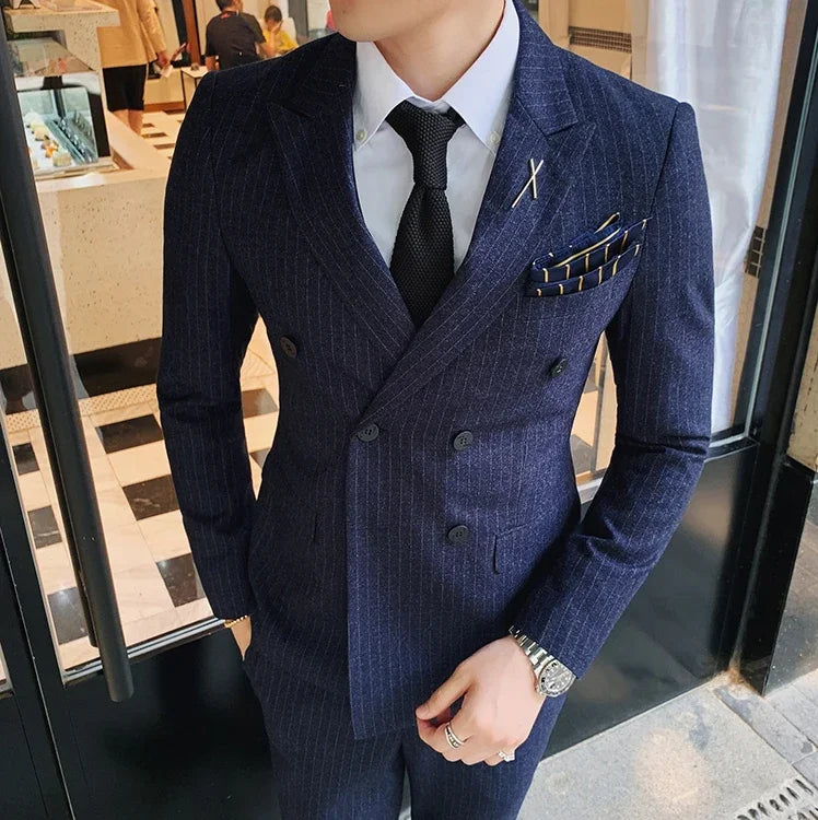 Men's Wedding and Tailored Business Suit