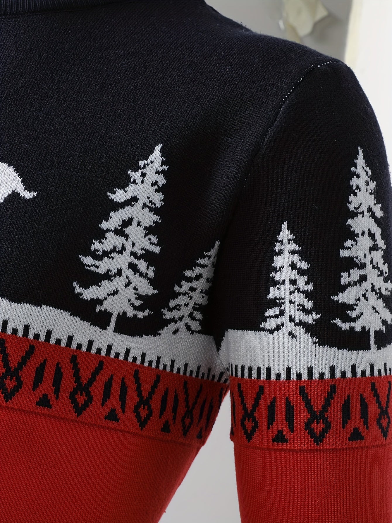 Men’s Christmas Jumper Reindeer Pattern | Red Festive