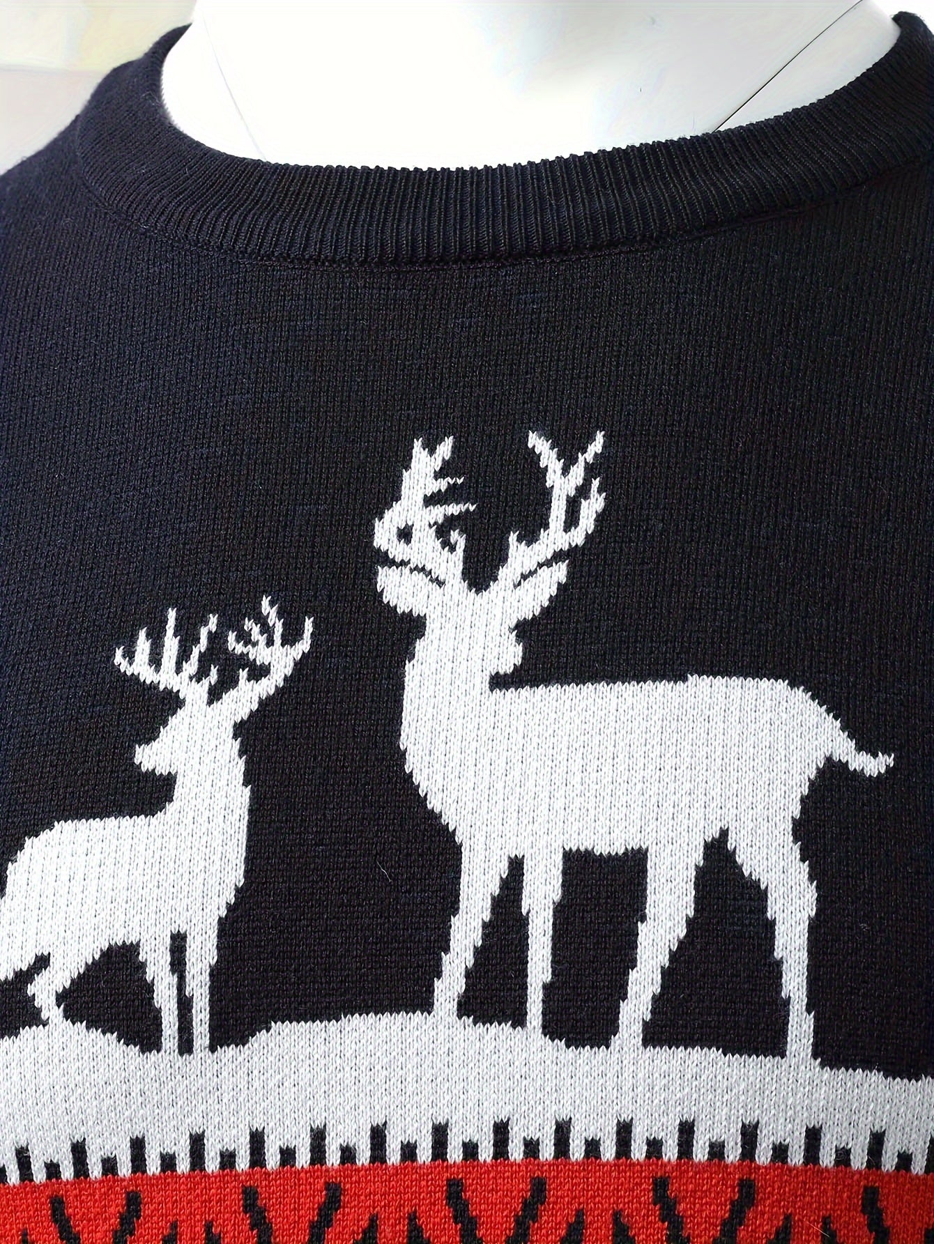 Men’s Christmas Jumper Reindeer Pattern | Red Festive