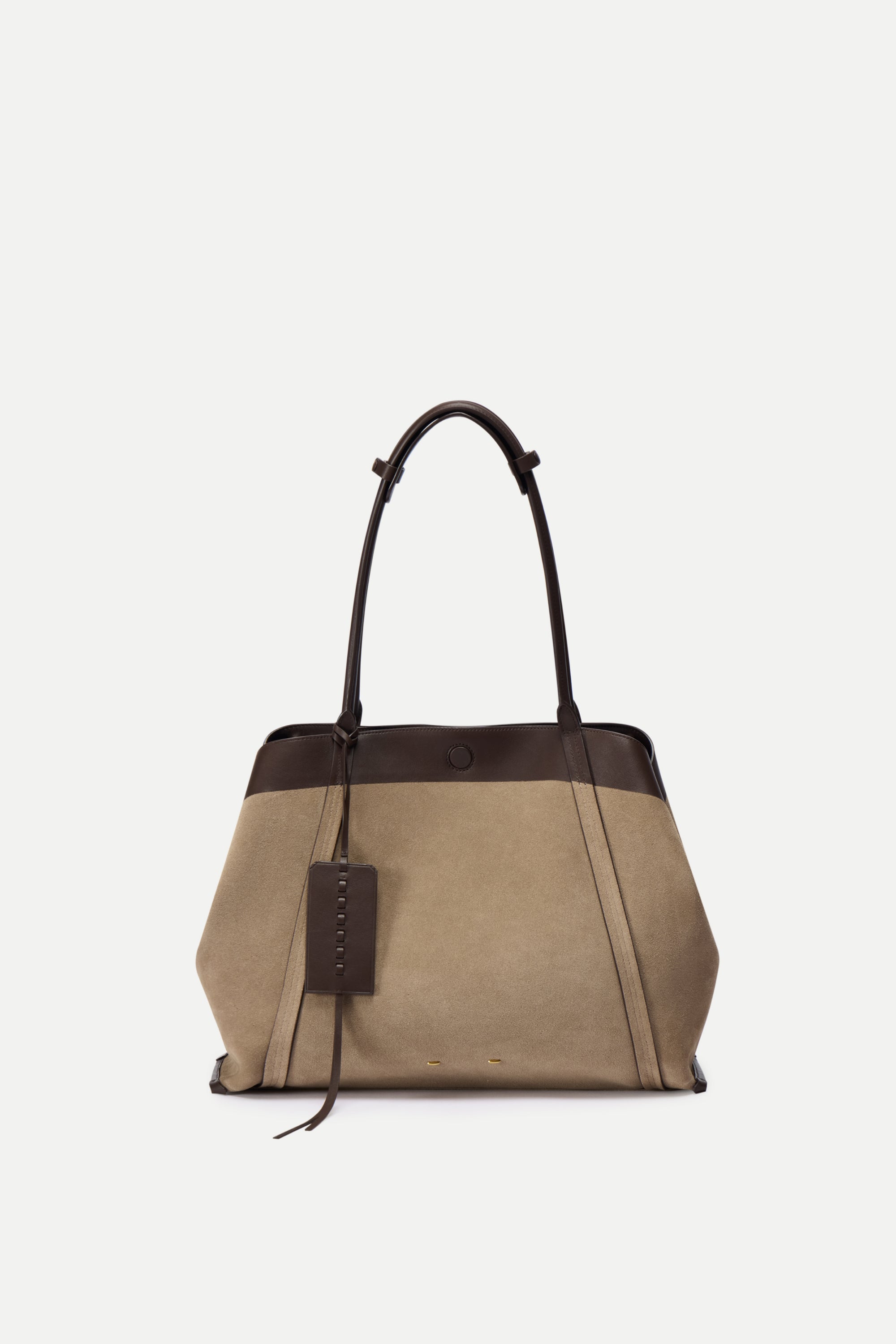 Travel Shoulder