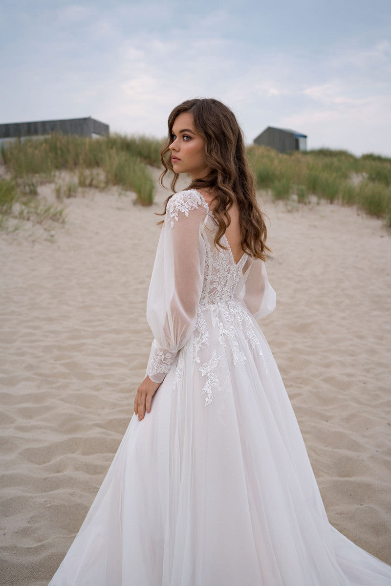 Women's Elegant Wedding Bridal Gown Sheer Lace Slit Sleeves | Maxi