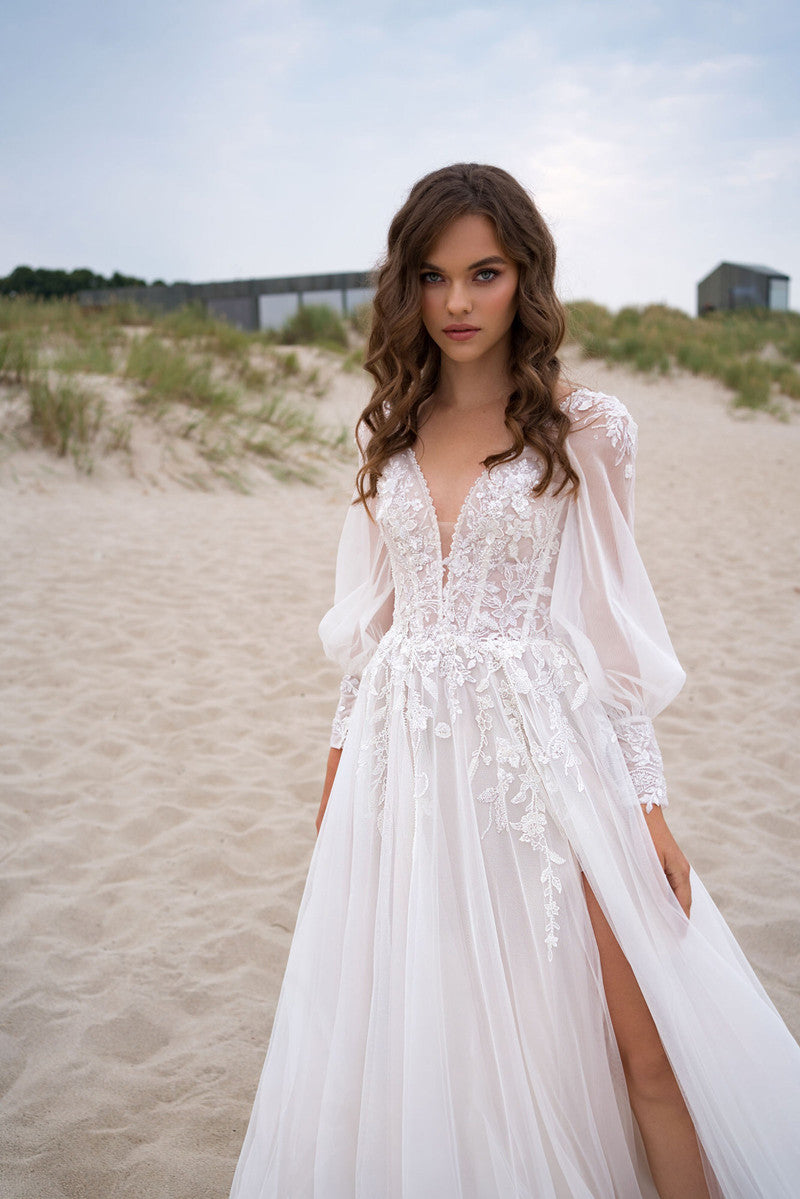 Women's Elegant Wedding Bridal Gown Sheer Lace Slit Sleeves | Maxi