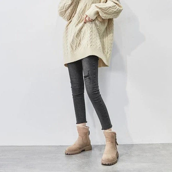 Women's Plush Lined Boots With Grip Sole | Winter