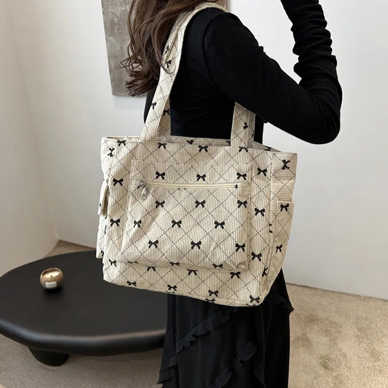 Women's Tote Bag with Large Compartment | Casual Style